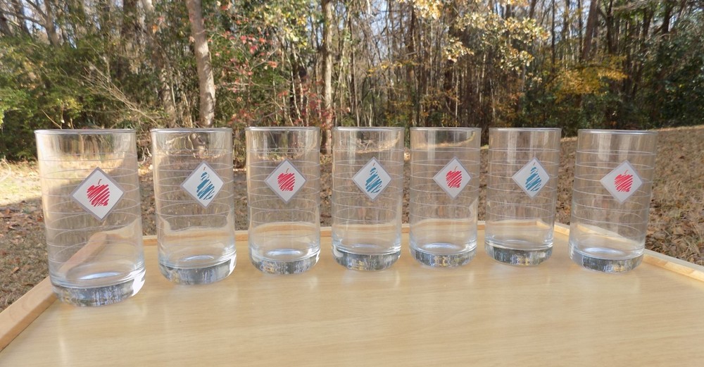 Anchor Hocking 1988 Vintage Blue Pear & Red Apple Tumbler Glasses – Set of 7