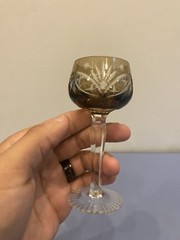 BEAUTIFUL VTG Brown Cut To Clear Wine Glass W/StarsPattern 4.75″H
