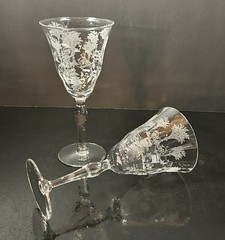 2 Morgantown MAYFAIR Water Wine Glass Goblets 7-1/2″ Crystal Etched Floral 7668