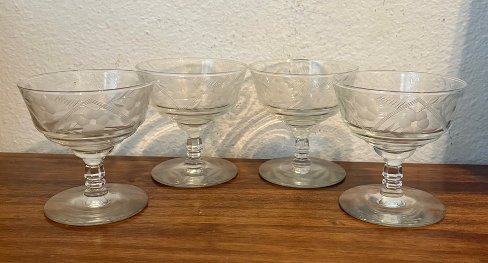Set of 4 Vintage LIBBEY Rock Sharpe Sherbet or Champagne Glasses 3.75″