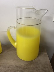 Vintage ~ Frosted Yellow BLENDO PITCHER & 6 GLASSES ~ West Virginia Glass ~ VG