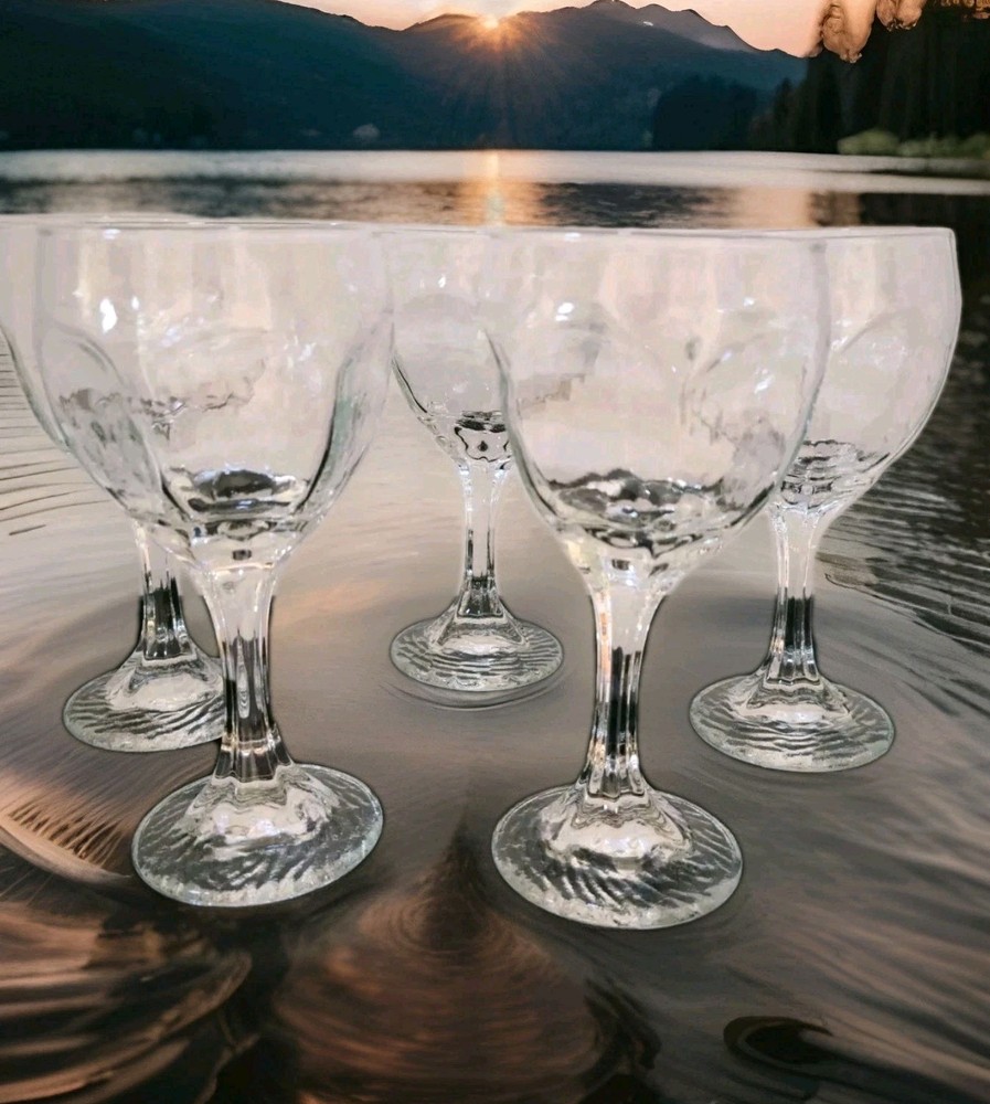 VTG Wine Glasses ‘Chivalry’ By Libbey Textured Panel Optic Stemware Set Of 5