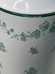 Corelle Callaway Green Ivy Thrermos Beverage Dispenser 11.5″ tall – Sold As Is