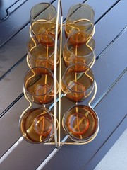 Vintage 8 Libbey Amber Juice Drink Bar Glasses with Folding Metal Holder Pretty