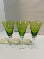 Empoli Hand Blown Green Glass Cocktail Champagne Stemmed Glasses 6 1/4” Tall