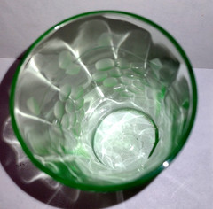 Vintage Tiffin Green Glass Grape Etched Tumbler Glows Uranium 3 1/8″ Black Light