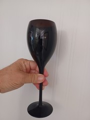Set of (3) Mikasa Crystal 9 1/4″ Long Stem Water Goblets Black Elegance Pattern.