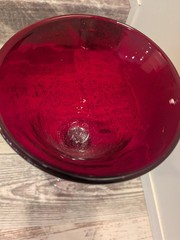 Artland Iris Ruby Red Seeded Bubble Glass Water Goblets – Set of 2 – 8 1/8″