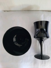Pair of 2 Black Amethyst Goblets Wine Glasses 7.5 Inch Excellent Condition