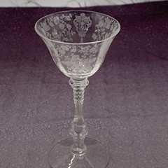 1 Cambridge Crystal Rose Point Liquor Cocktail Glass 6″ Height HOLDS 3 OZ