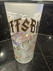 Catstudio PITTSBURGH PA Frosted 16oz Glass Tumbler Highball Barware Landmarks 6”