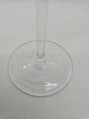 Royal Gallery Crystal Wine Glass 9″ Icy Blue Etched Grapevine RGA2 -…