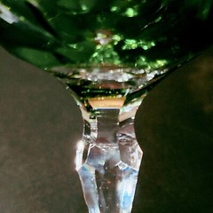 BEYER CRYSTAL TALL WINE HOCK, Green, Cut Lead Crystal, 7 5/8″, 8 Oz, GERMANY