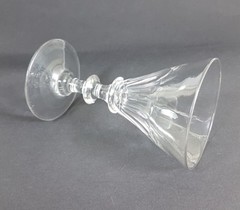 5 Absinthe glasses/ foot beaker, faceted, hand-cut, Bohemia, about 1880 AL269