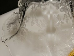 Etched Glass Large 3-Footed Bowl centerpiece Fruit Console, STUNNING! MINT!