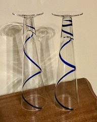 (4-pc) Pier 1 Imports Pilsner Beer Glasses Cobalt Blue Swirline 10” EXCELLENT