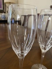 2 Lenox Starfire Crystal 8 Oz Fluted Champagne Glasses 8 1/4» Tall