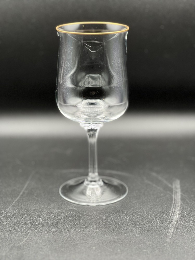 Lenox Intrigue Gold Trim Wine Glass, 6 3/8″ Tall