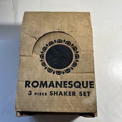 Shaker Set. Vintage. The Jeannette Glass Company Romanesque 3 piece with Box.
