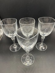 4 Cristal d’Arques-Durand Chambery Wine Glasses 6 3/8″ Squared Bowl