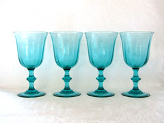 Luminarc Teal Set of 4 Monaco Cavalier Balloon Water Wine Goblets Made in France
