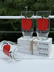 4 Vintage 1960s Red Textured Apple Glass 6” Tumblers + Aladdin Tea Jar Dispenser