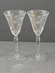 Set of 2 Etched Petit Floral Liqueur Cordial Glasses Twisted Stem 6″ Tall