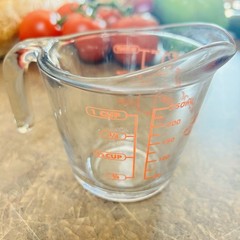 Anchor Hocking 1 Cup 8 Oz Measuring Cup Clear Red Graphics Liquid