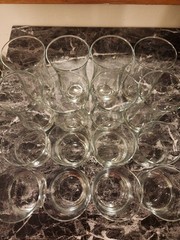 Set Of 16 Glasses Tulip Shaped (8 Tall 8 Short) Lightly Used Excellent Condition