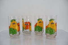Vintage Nancy Lynn Anchor Hocking Smiling Fruit Tumbler Glasses Set of 4 1970s