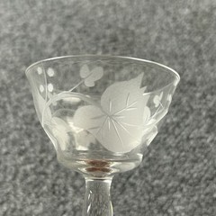 Set of 4 Vintage Etched Ivy Cordial Glasses Frosted Liqueur Stems Vinatge