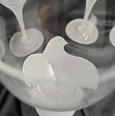 Mikasa Frosted Dove Wine Glasses 9 Inches Tall, Set Of 5
