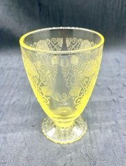 Hazel Atlas Florentine Poppy #2 Yellow Footed Tumbler Glass 4in