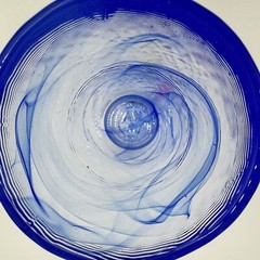 Kosta Boda Mine Blue Swirl Drinking Glass Tumbler by Ulrica Hydman Vallien 4.5”H