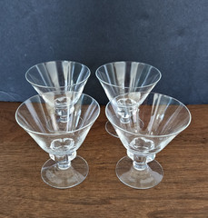 4 Mid-Century Astrid liquor cocktail glasses 5 Lobe Stem Set 4 by Swedish 3 1/8″