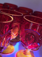 LE Smith Moon and Stars Amberina glass water goblets 11oz red yellow set of 10