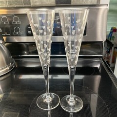PAIR OF WATERFORD MARQUIS MINI HEART ROMANCE COLLECTION FLUTED CHAMPAGNE GLASSES