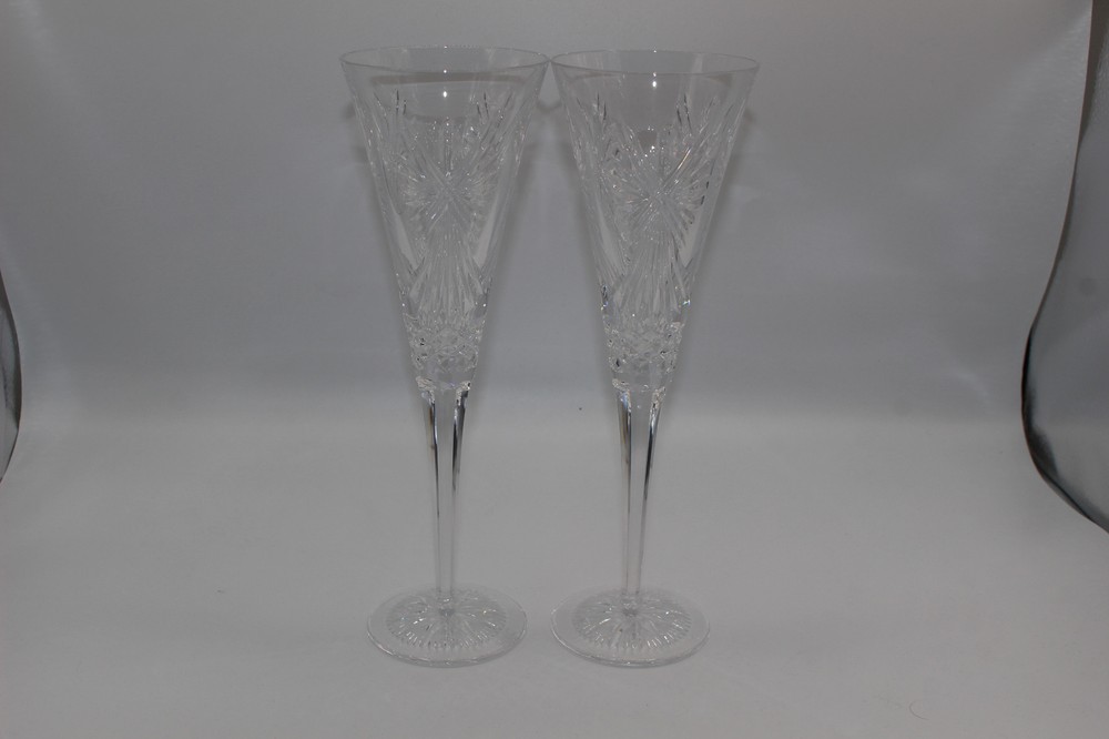 SET OF 2 WATERFORD CRYSTAL TIMES SQUARE JOY 10-1/4″ TOASTING CHAMPAGNE FLUTES