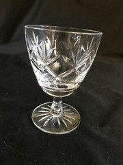 VINTAGE WEBB CORBETT «PRINCE CHARLES» (CUT FOOT) CRYSTAL WINE GOBLET ENGL. EXC.