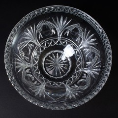 Design Guild Footed Cut Crystal Centerpiece Serving Bowl Fan Design 11.75″ W
