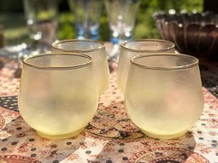 West Virginia Glass Specialty Frosted Light Yellow Juice Glasses Set of 4 Gold