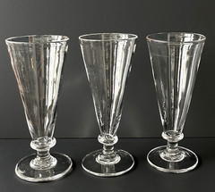3 SIMON PEARCE Hand Blown Crystal Beer Pilsner Pedestal Drinking Glasses (7.5″)