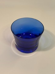 Gorgeous Designs Brand Art Glass 3.5 Inch Cobalt Blue Glass Candle Holder Round