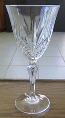 8 CRYSTAL CRISTAL D’ARQUES MASQUERADE 8oz WATER / WINE GLASSES 7.5″ NEW w/o BOX