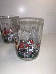 SET OF 4 LUMINARC D’ARQUES DUBLIN 1992 CHRISTMAS HOLIDAY VILLAGE ROCKS GLASSES