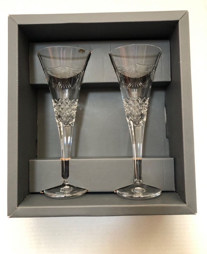 Waterford Crystal The Millenium Collection «Peace» Vintage Toasting Flutes