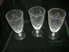 3 UNMARKED WATER GOBLETS ETCHED GLASS FLOWERS 6.5″ H CLEAR GLASS Bin01 SHIP FREE