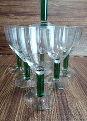 THICK GREEN Stem Wine Glasses 7″ Tall Set Of 7 Vintage