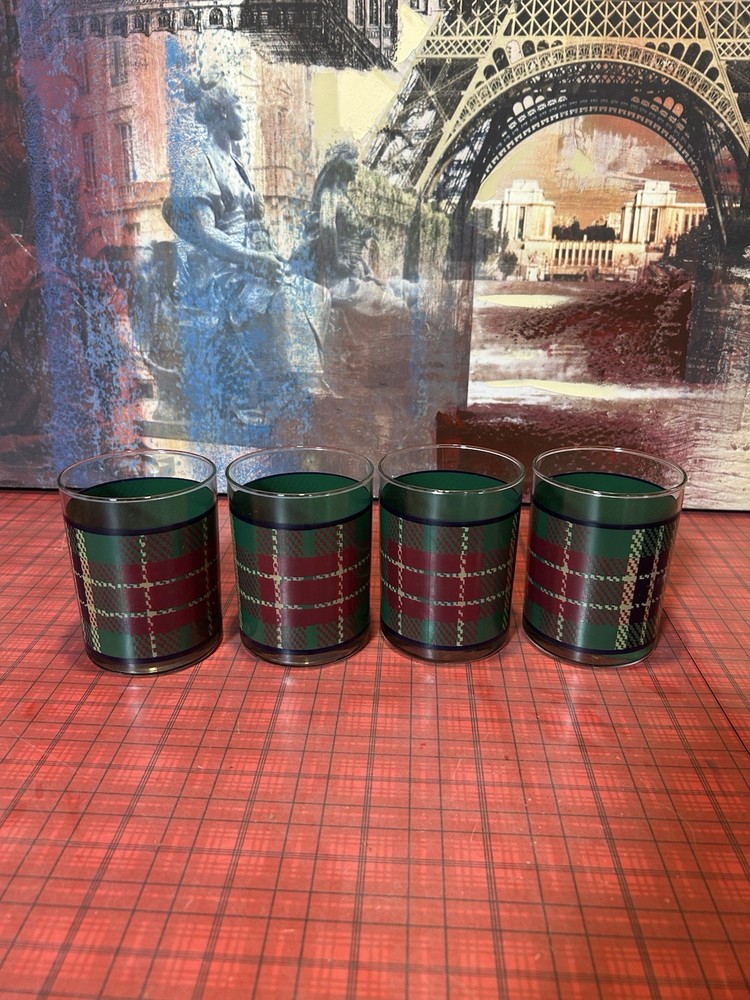 Vintage red green Plaid Tartan Set 4 glass old fashioned tumblers