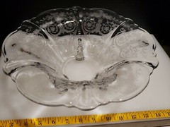 Etched Glass Large 3-Footed Bowl centerpiece Fruit Console, STUNNING! MINT!